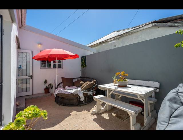 2 BEDROOM FREEHOLD SOLD IN OBSERVATORY
